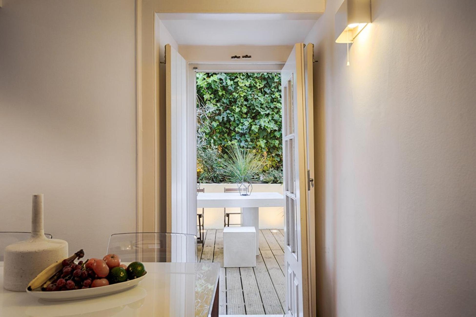 Romantic Gem In Santos Lisbon Luaran gambar