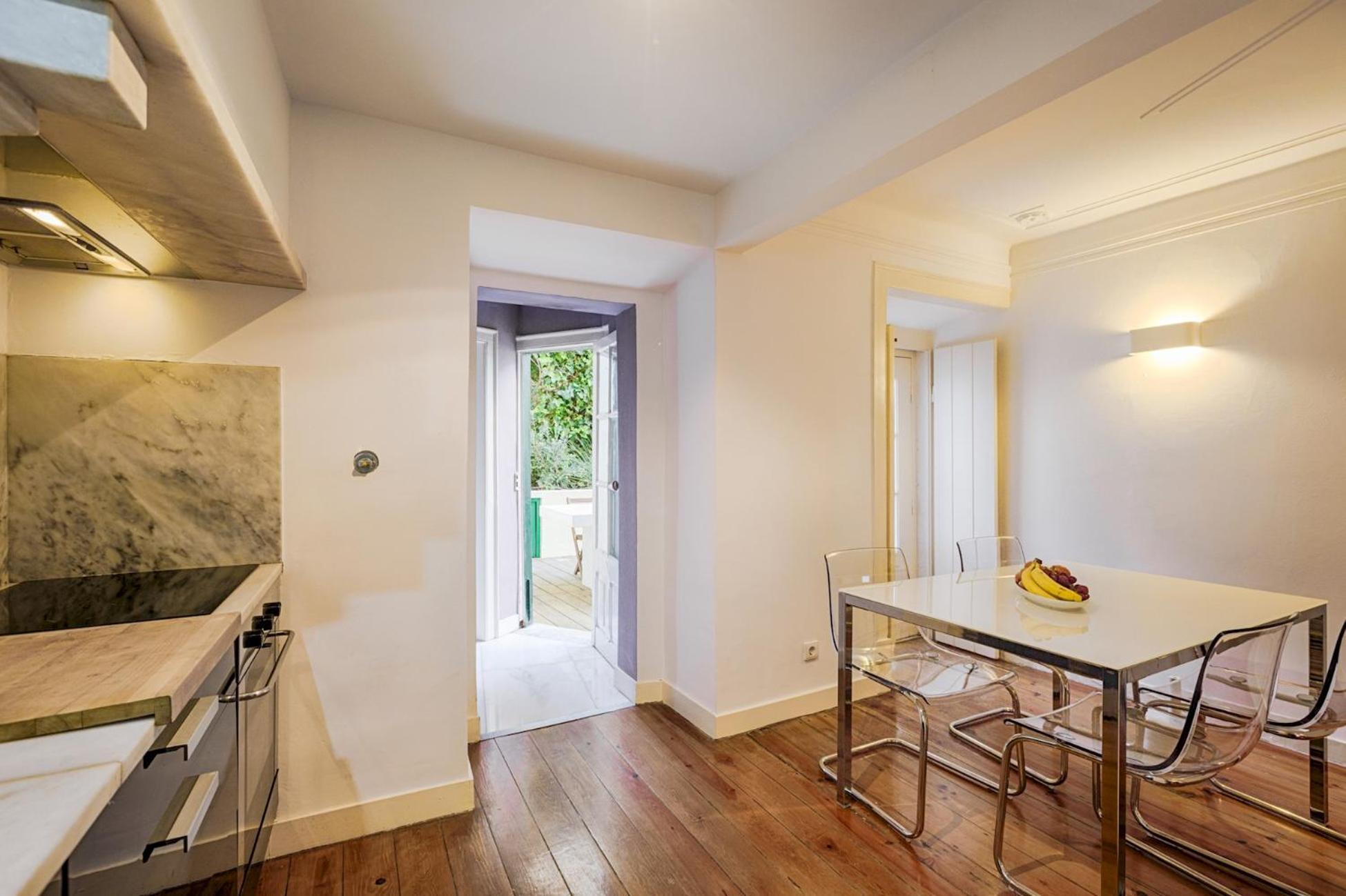 Romantic Gem In Santos Lisbon Luaran gambar